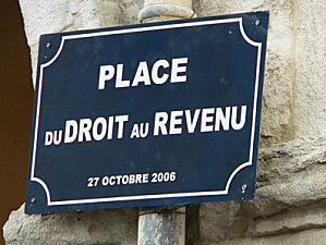 place-du-DroitRevenu